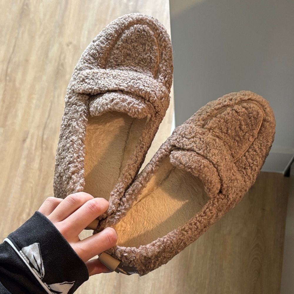 Women's Cozy Faux-Sherpa Loafers slippers in Taupe